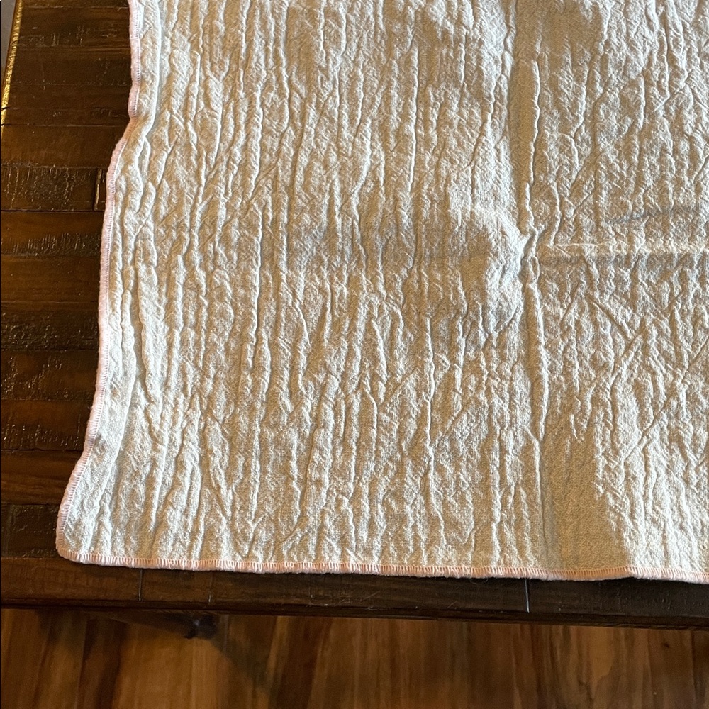 Hearth & Hand Cream Towel with Pink Trim - Picture 5 of 10